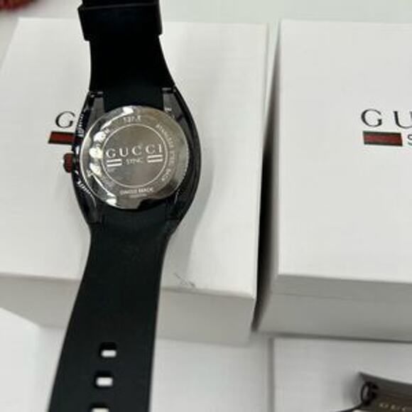 Unisex Gucci sync quartz watch made in Italy - Picture 6 of 10